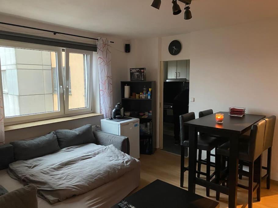 Helle 2-Zimmer Wohnung, Nicht Mehr Verfuegbar Erlangen Exterior photo